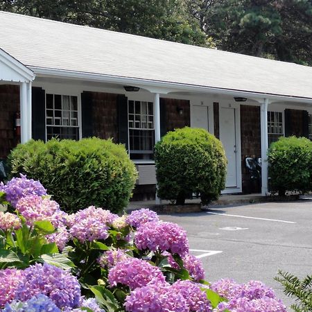 The Chatham Motel Exterior photo